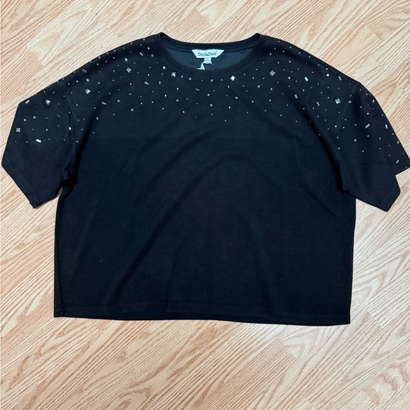 THREE BIRDS NEST Black Short Sleeve Top with Studded Detail - Picture 4 of 4